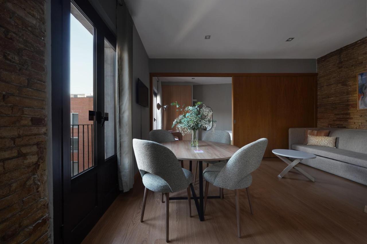 Numa Barcelona Lustre Apartment Bagian luar foto