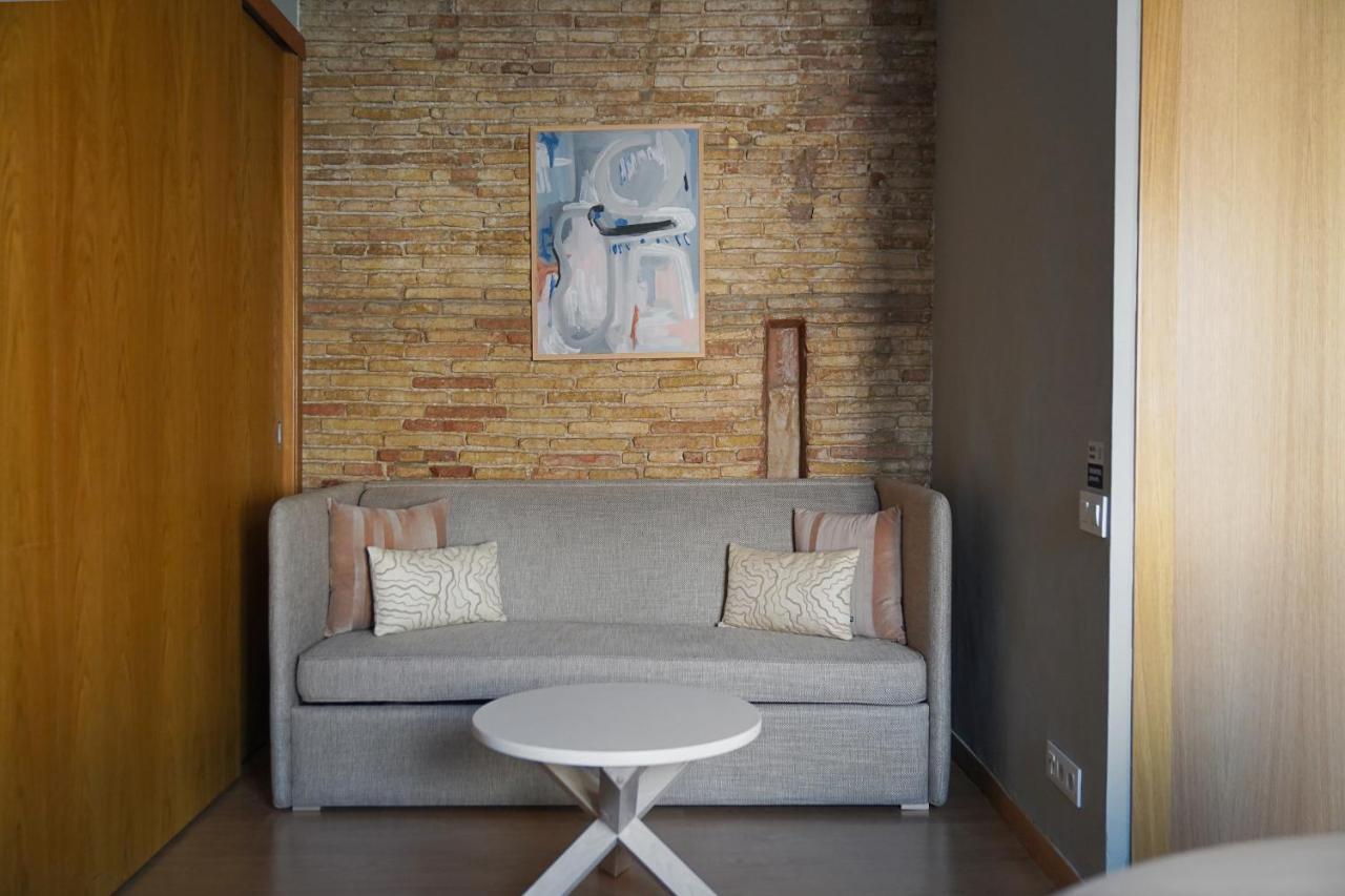 Numa Barcelona Lustre Apartment Bagian luar foto