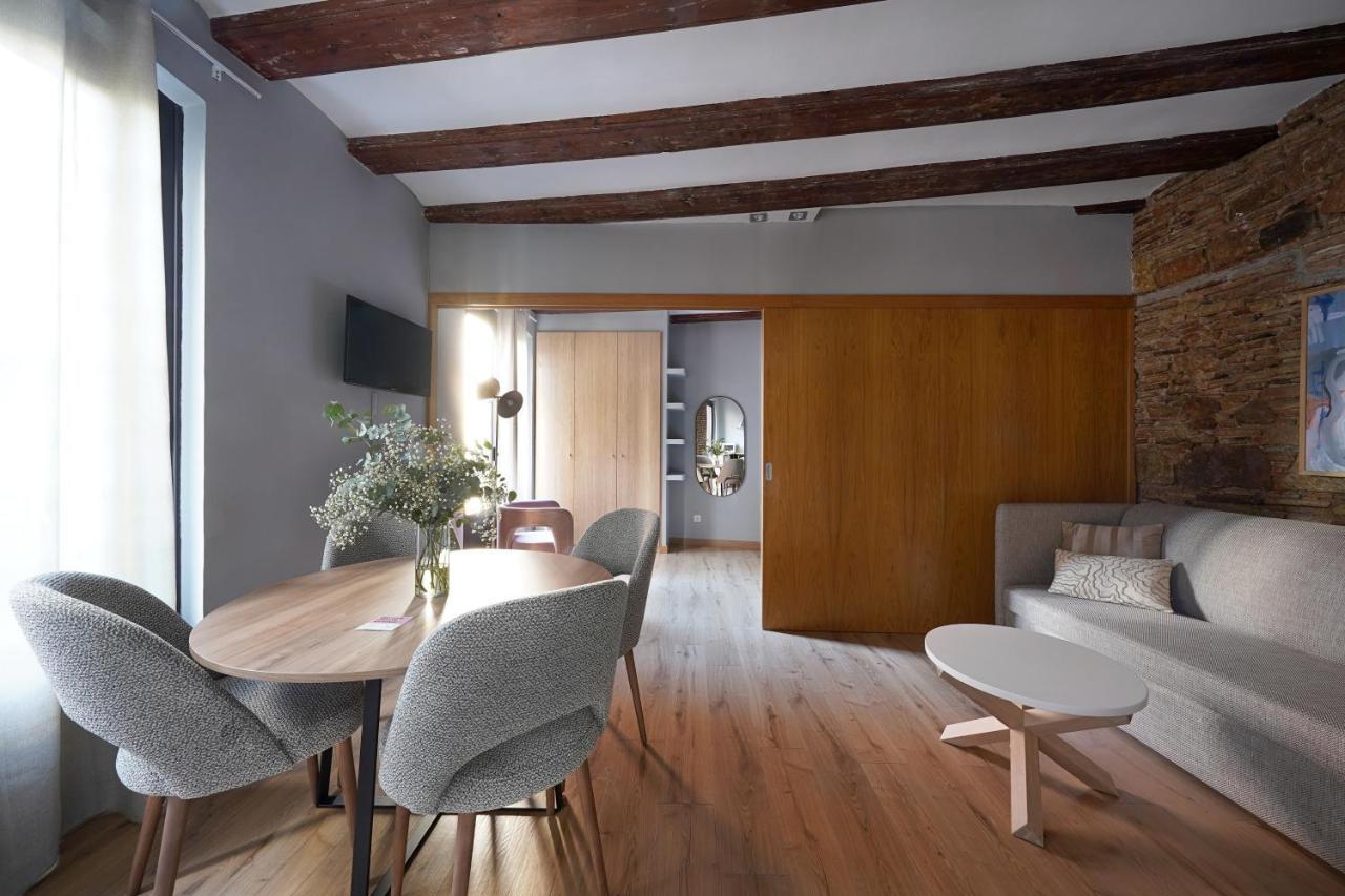 Numa Barcelona Lustre Apartment Bagian luar foto